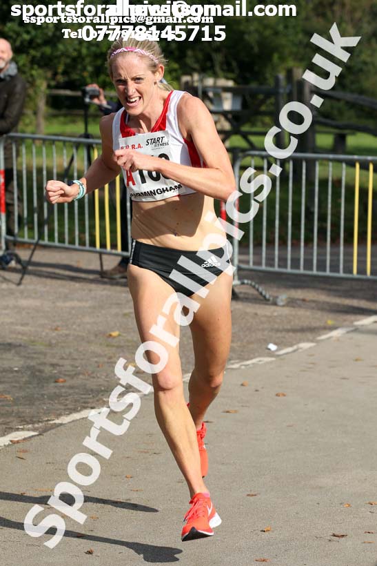 Senior womens 4 stage road relay, 2019 ERRA 6 and 4 Stage Relay and Young Athletes.  Photo: David T. Hewitson/Sports for All Pics